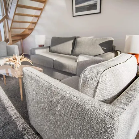 Salicorne Renovee A L'oree De La Zone Naturelle * Groffliers