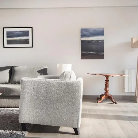 Salicorne Renovee A L'oree De La Zone Naturelle * Groffliers